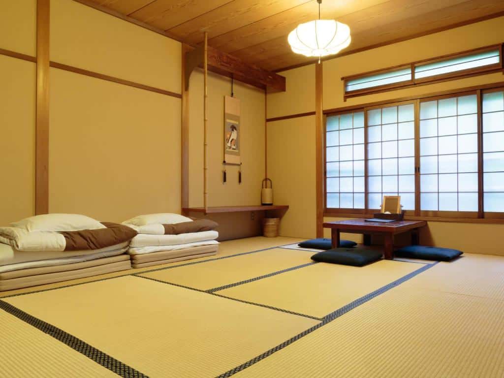 gion ryokan qbeh kyoto