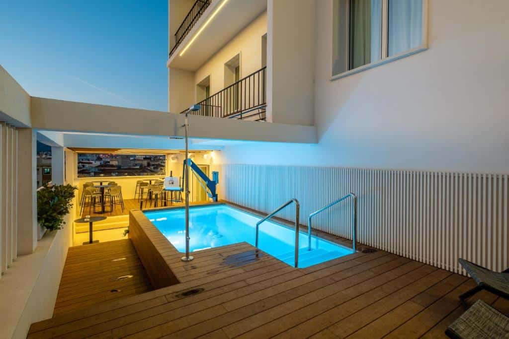 soho boutique equitativa piscine