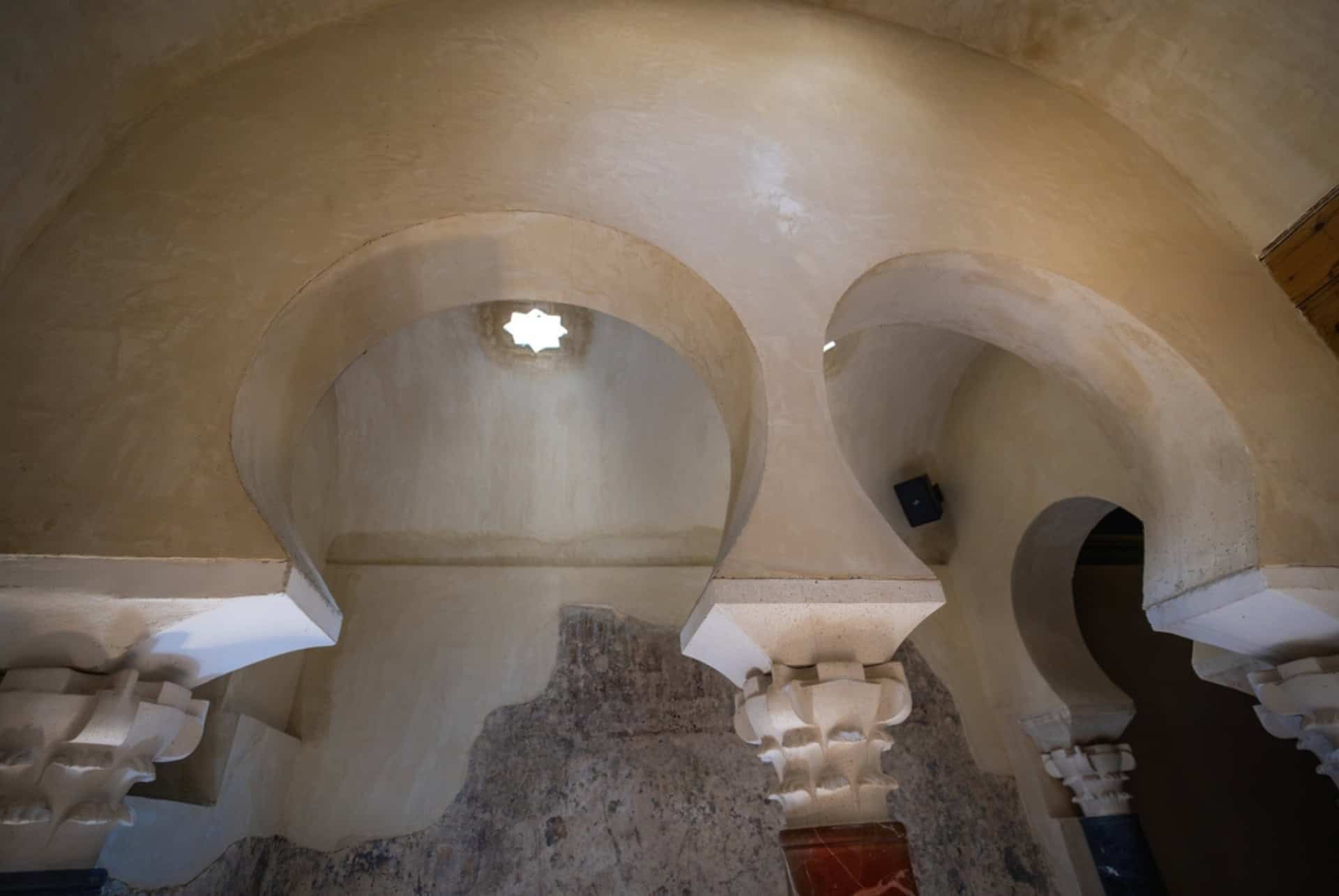 alcazar de cordoue bains califaux