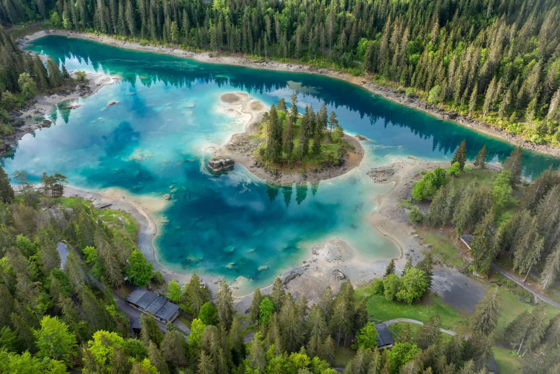 plus beaux lacs suisse cauma