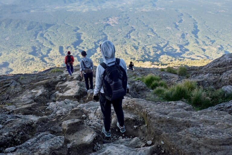 Trekking au lever du soleil sur le mont Agung