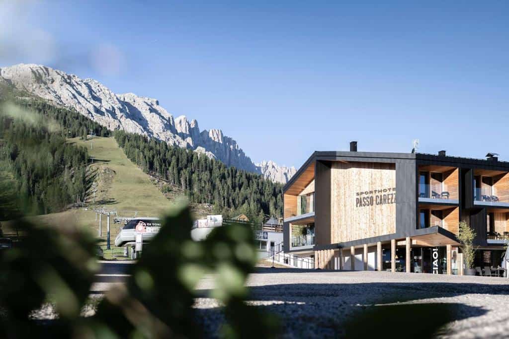 sport hotel passo carezza