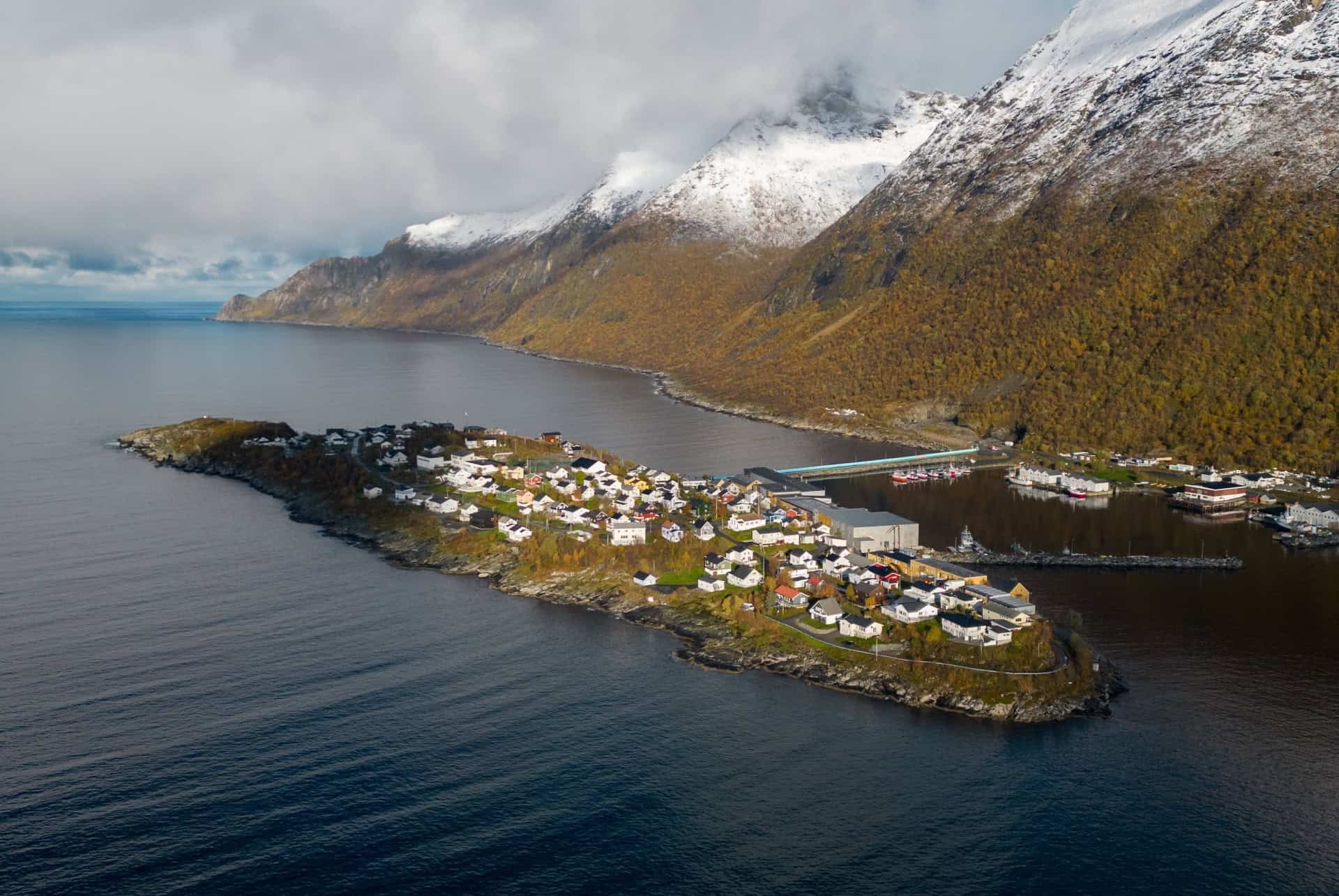 village husoy road trip en norvege