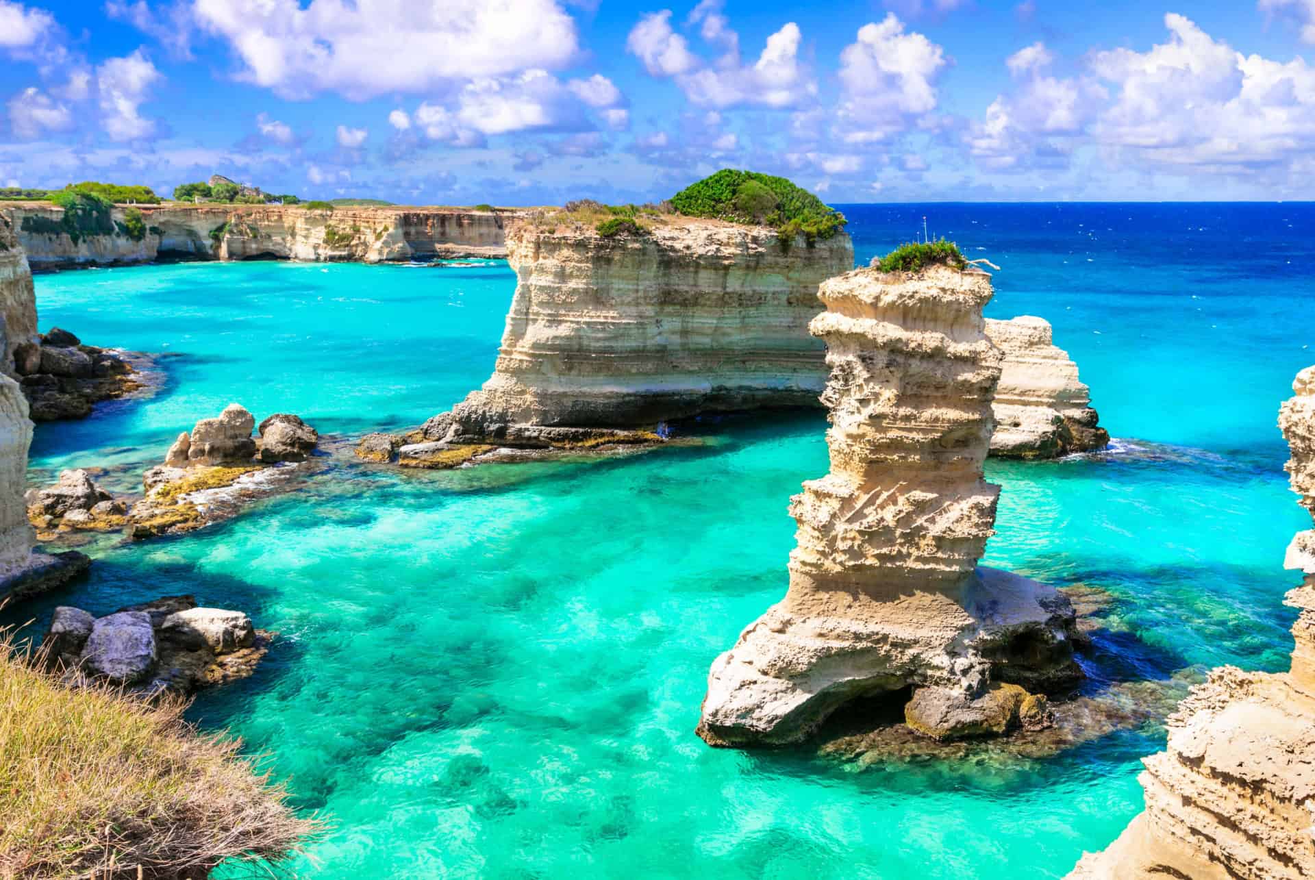 faraglioni di sant andrea les pouilles