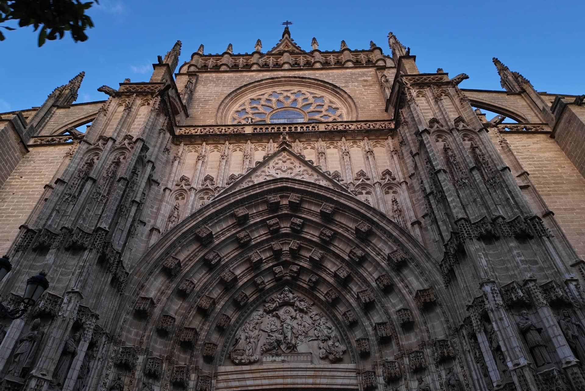 façade cathedrale de séville